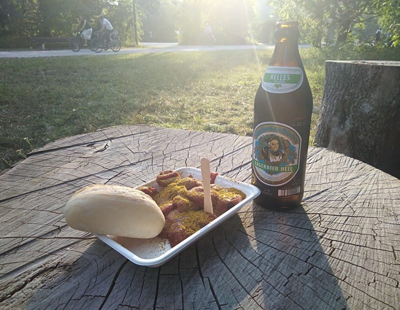 Beste Currywurst an der Isar